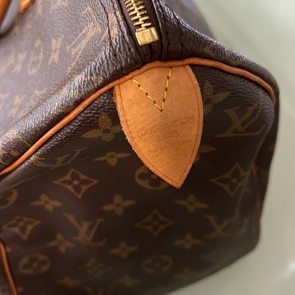 Louis Vuitton Monogram Speedy 40 Hand Boston Bag - Picture 11 of 14